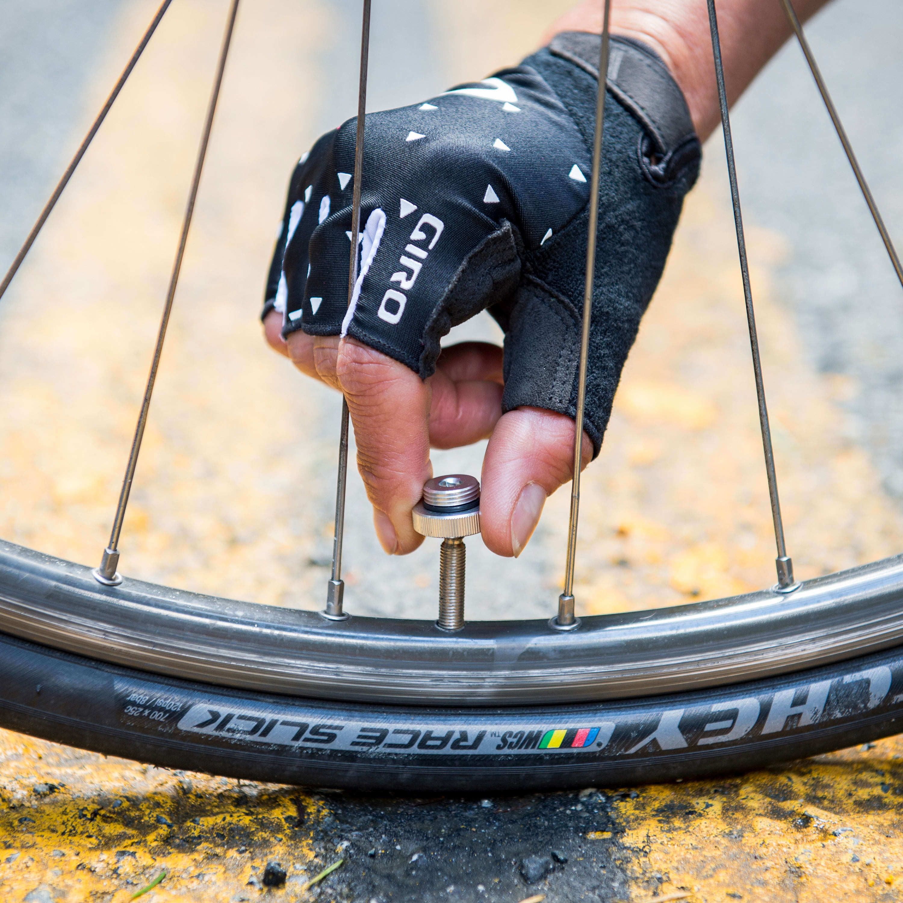 Blackburn Core Slim Mini Pump - Silver