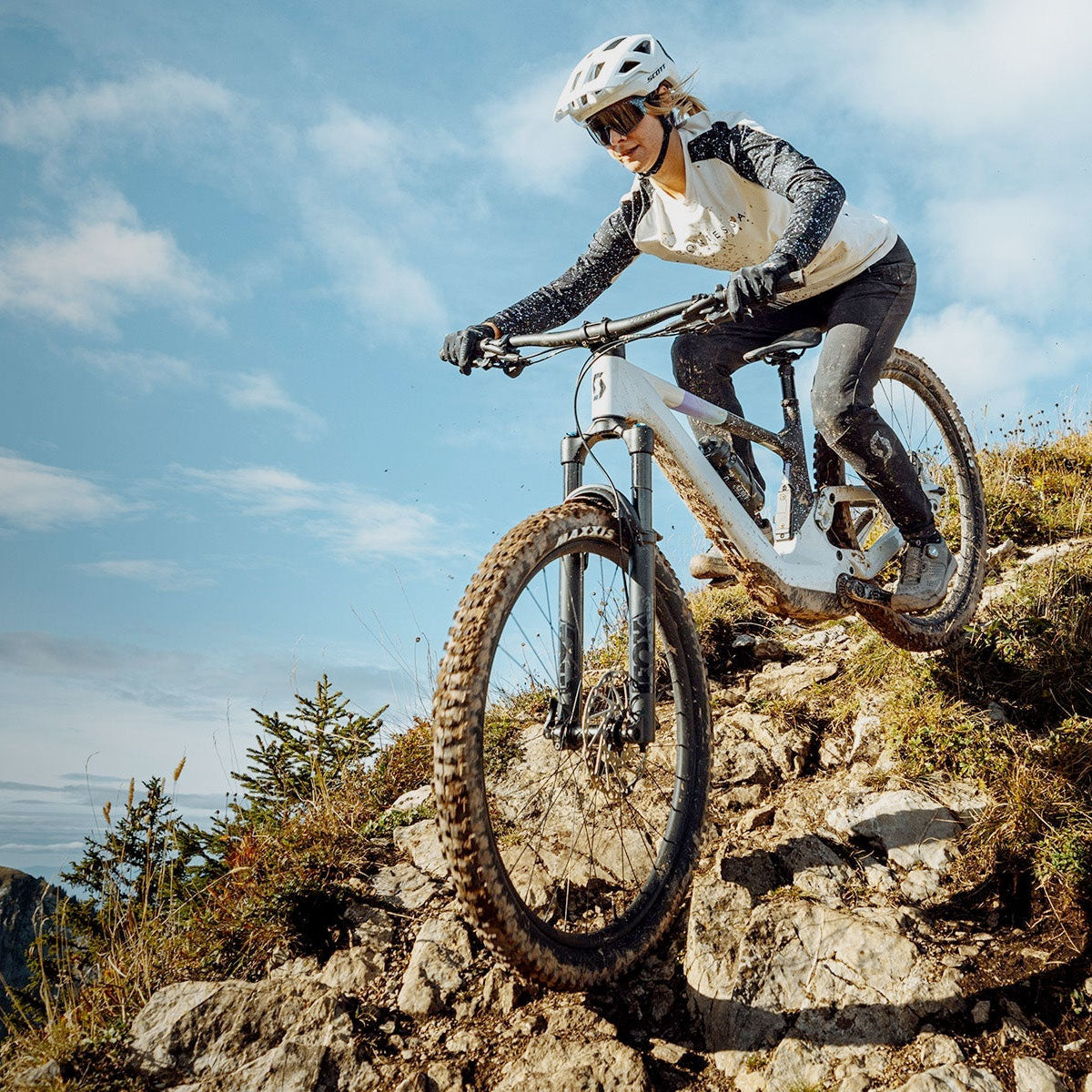 electric womens bikes mega menu